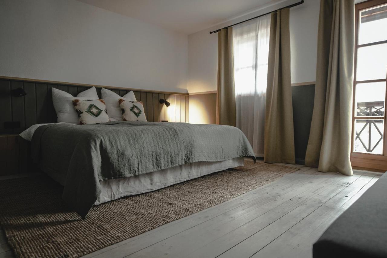 Hotel Kastanienhof Pfettrach Altdorf  Exteriér fotografie