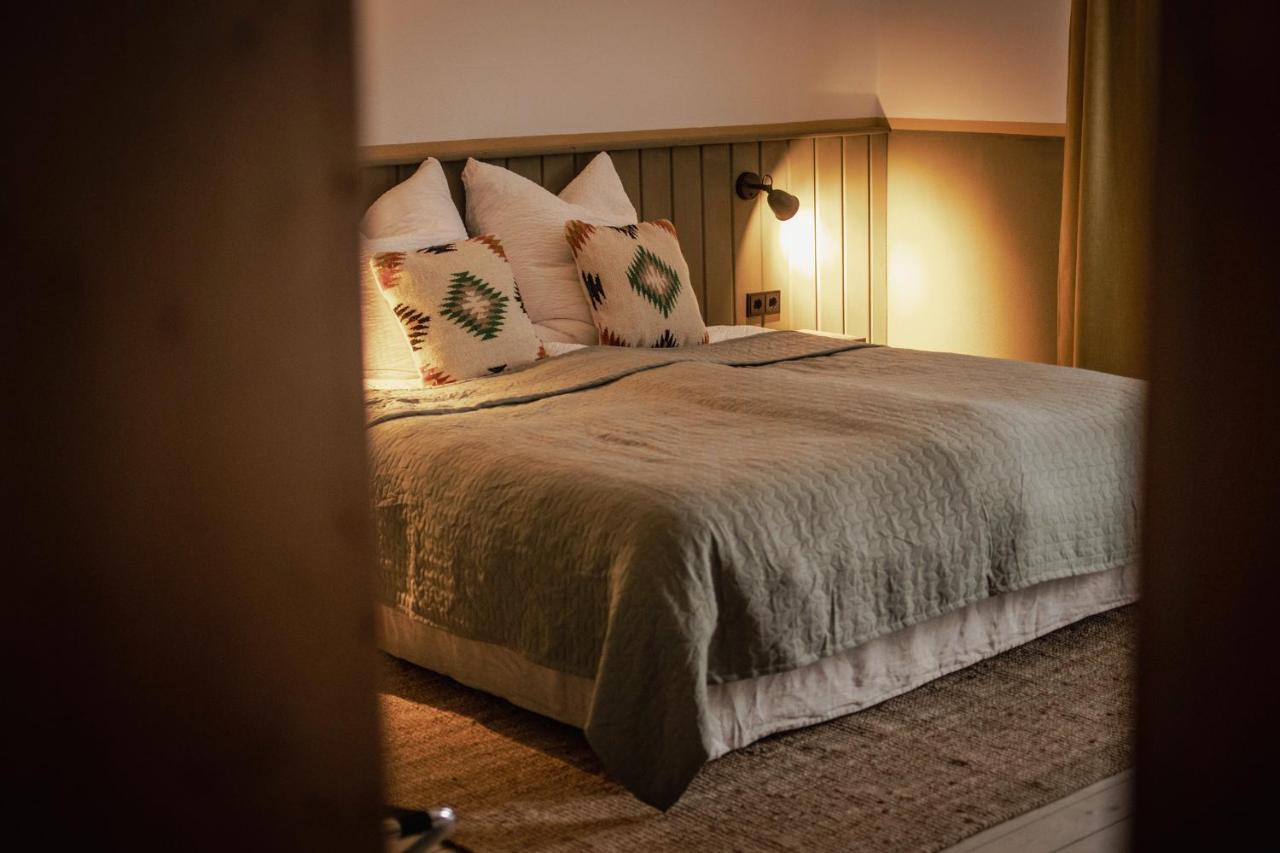 Hotel Kastanienhof Pfettrach Altdorf  Exteriér fotografie
